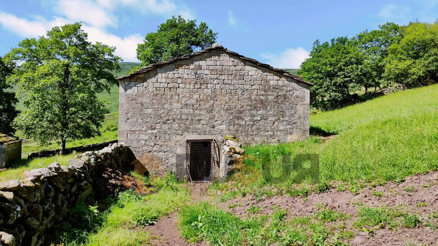 Casa rústica en venta en Vegaloscorrales, imagen 36