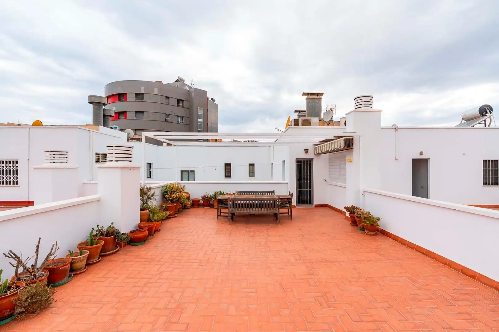 Attique avec ascenseur à vendre à Calle LOBERO (E)