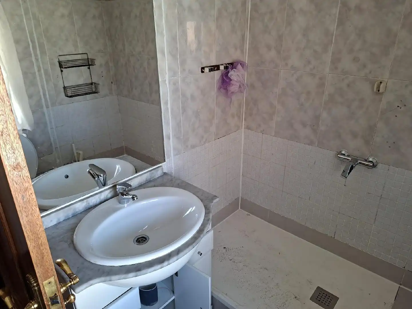 Baño de Apartamento en venta en  Madrid Capital con Terraza