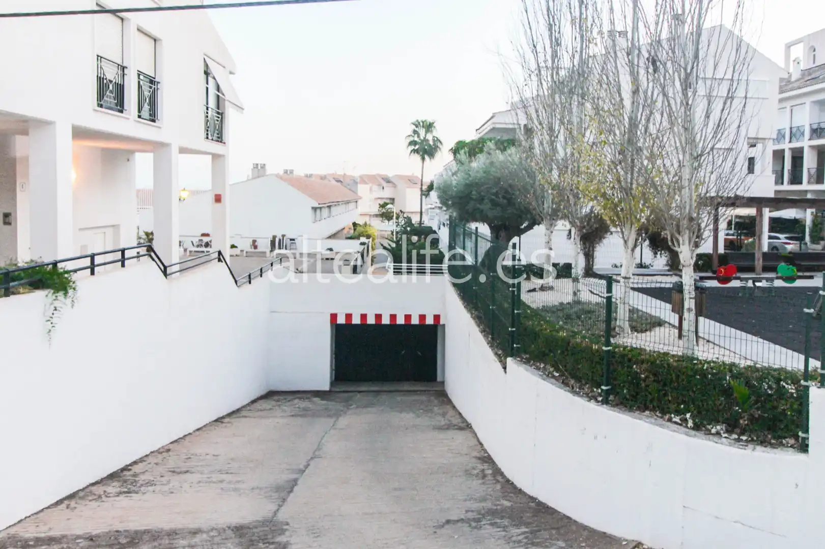 Garage for rent in N/A, Altea ciudad