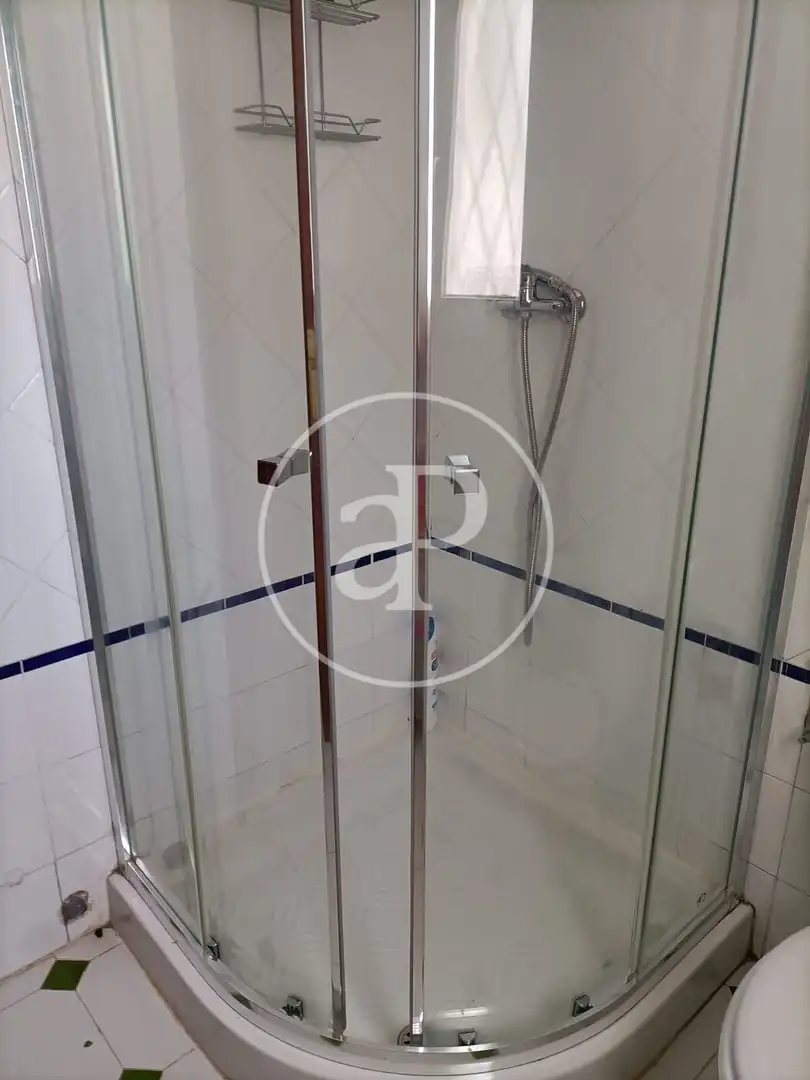 House with pool to rent in Carrer Ulisses, imagen 21