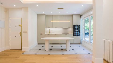 Foto 3 de Apartament en venda a Calle de Ponzano, Ríos Rosas - Nuevos Ministerios, Madrid Capital