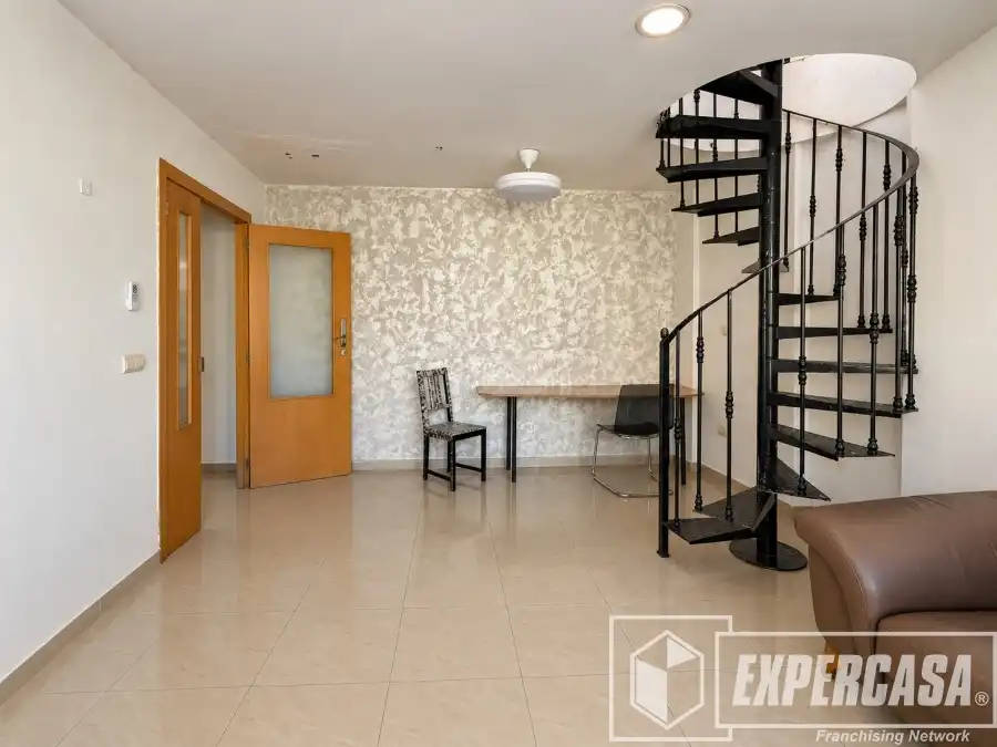 Piso con ascensor en venta en Casco Antiguo, imagen 8