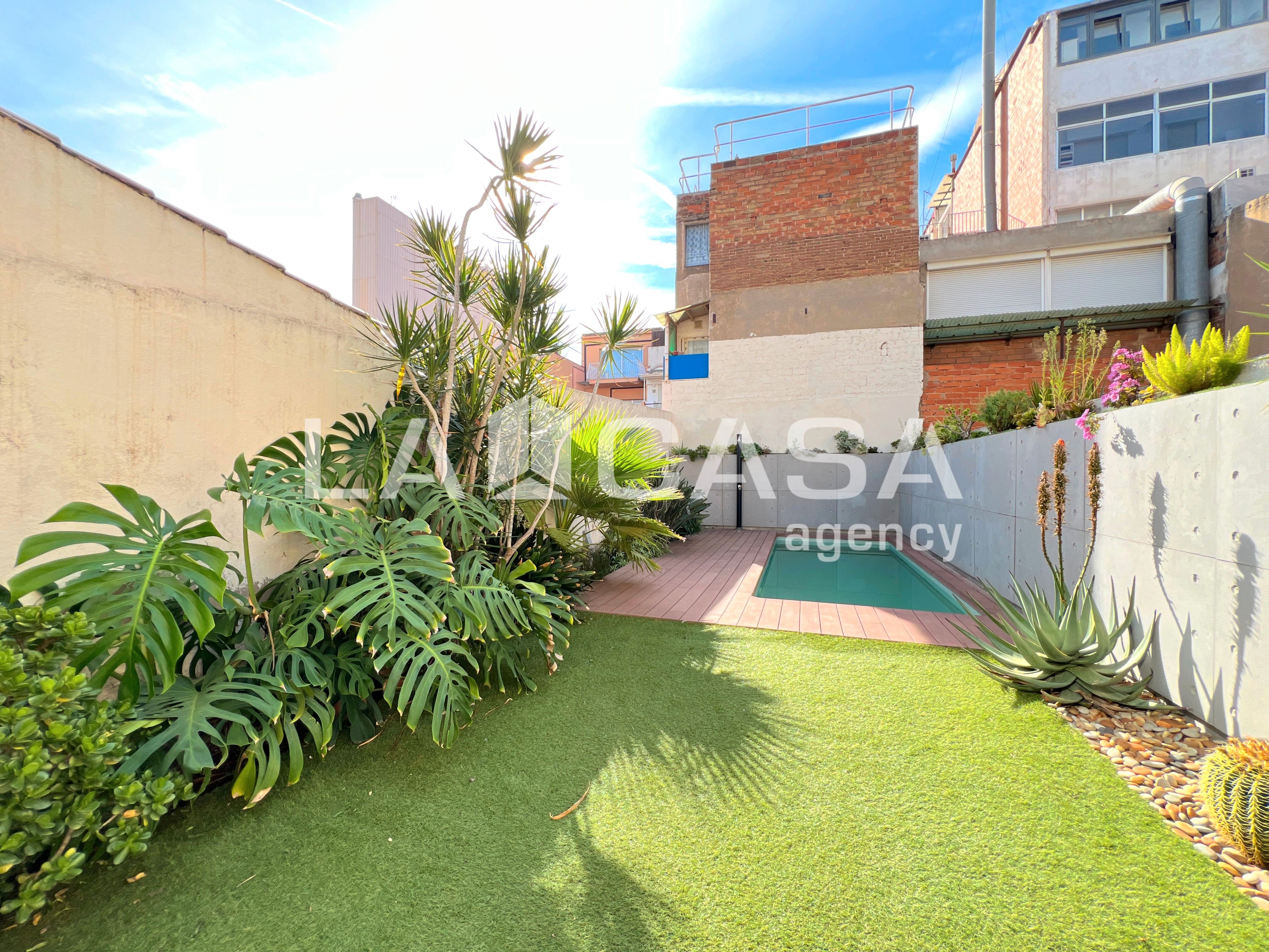 Terrace of House or chalet for sale in Badalona  with Heating, Terrace and Swimming Pool