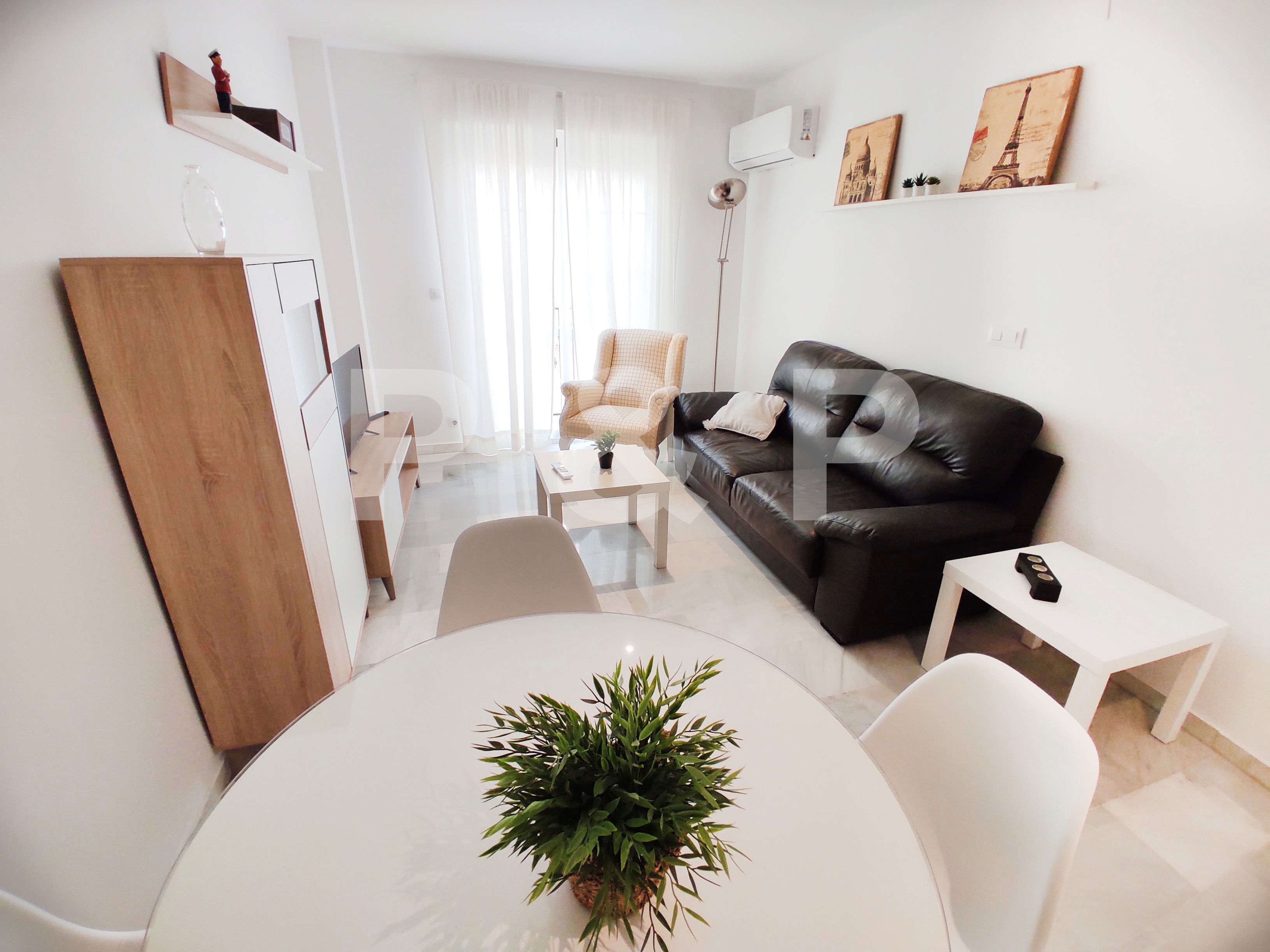 Living room of Flat to rent in Las Gabias  with Air Conditioner, Furnished and Washing machine