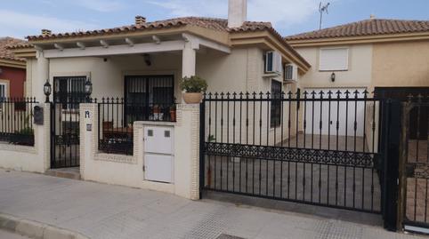 Foto 2 de Casa o chalet en venta en Calle de la Hispanidad, Bigastro, Alicante