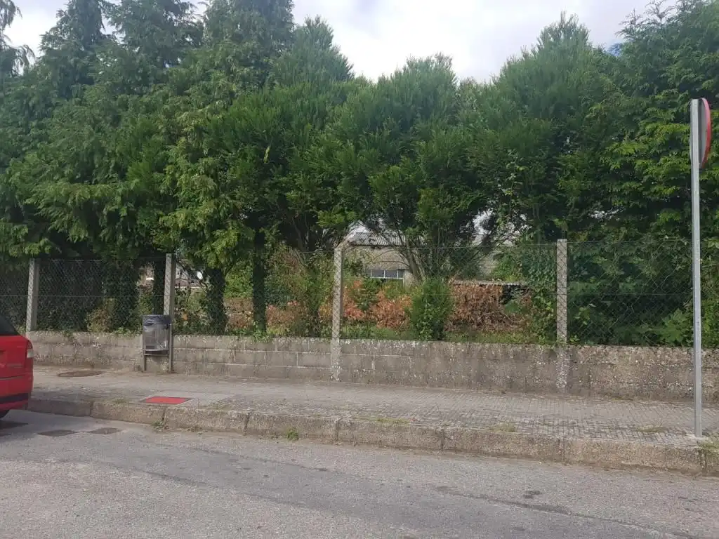 Wohnbaugrundstück zum Verkauf in Boiro, imagen 6