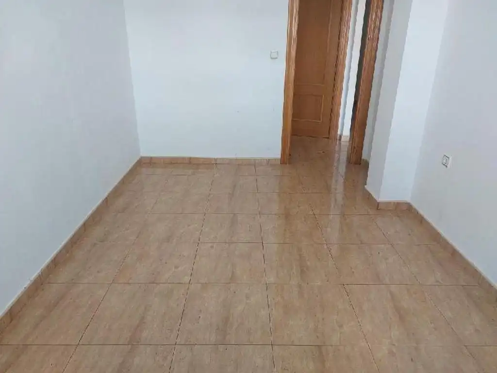 Habitación de Piso en venta en Fortuna