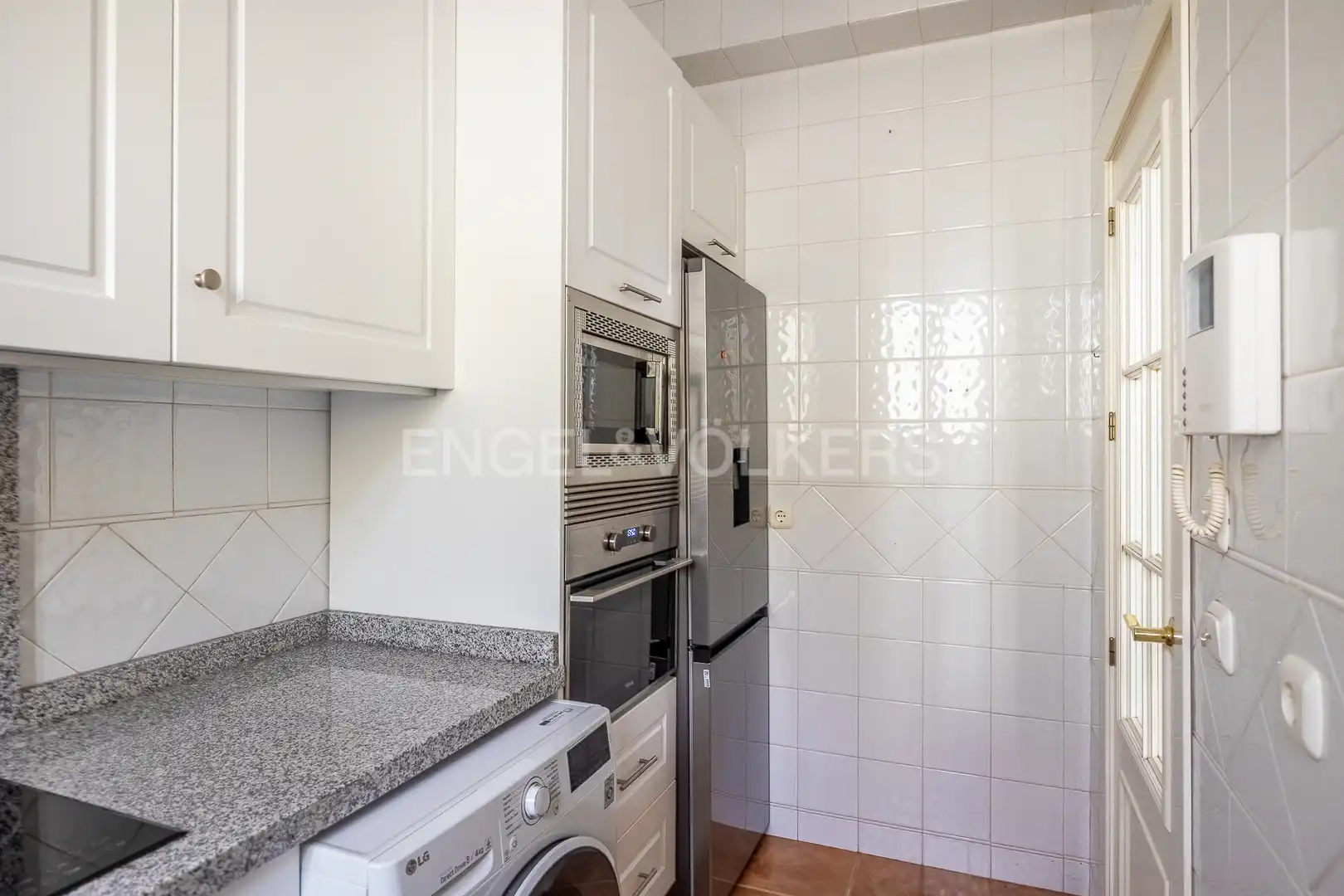 Cocina de Piso de alquiler en Sevilla con Aire acondicionado, Calefacción y Terraza