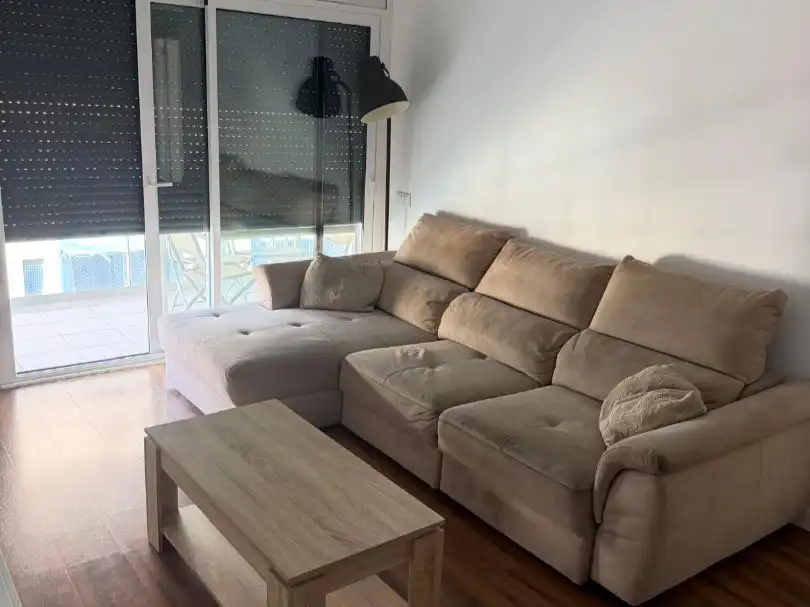 Wohnung mit Pool zum Verkauf in Carrer de Dinamarca 40