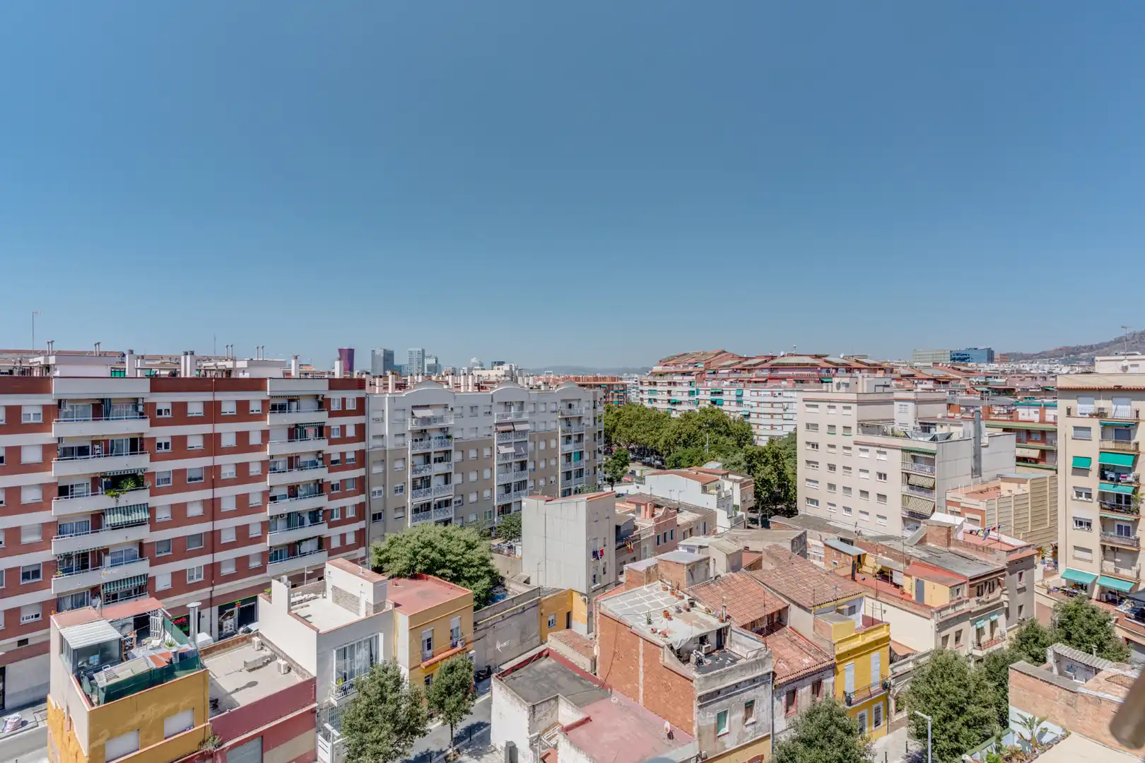 Vista exterior de Piso en venta en Barcelona con Aire acondicionado