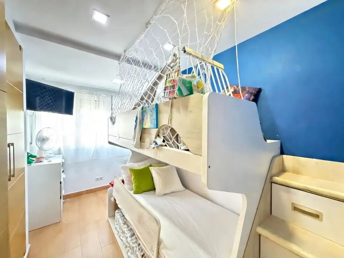 Bedroom of Flat for sale in Alcalá de Henares  with Air Conditioner, Heating and Terrace