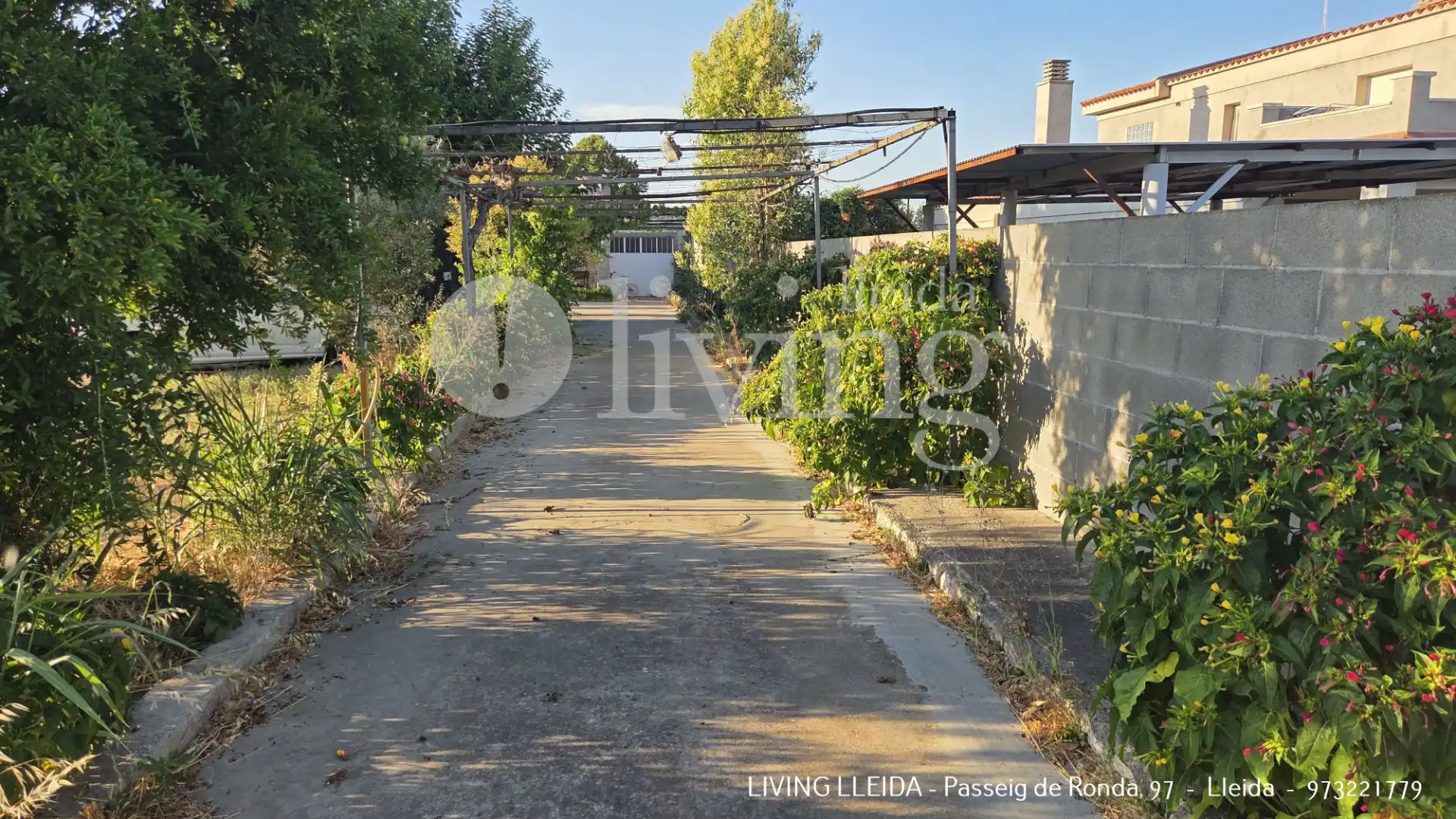 Houses for sale in Lleida  with Air Conditioner, Heating and Private garden