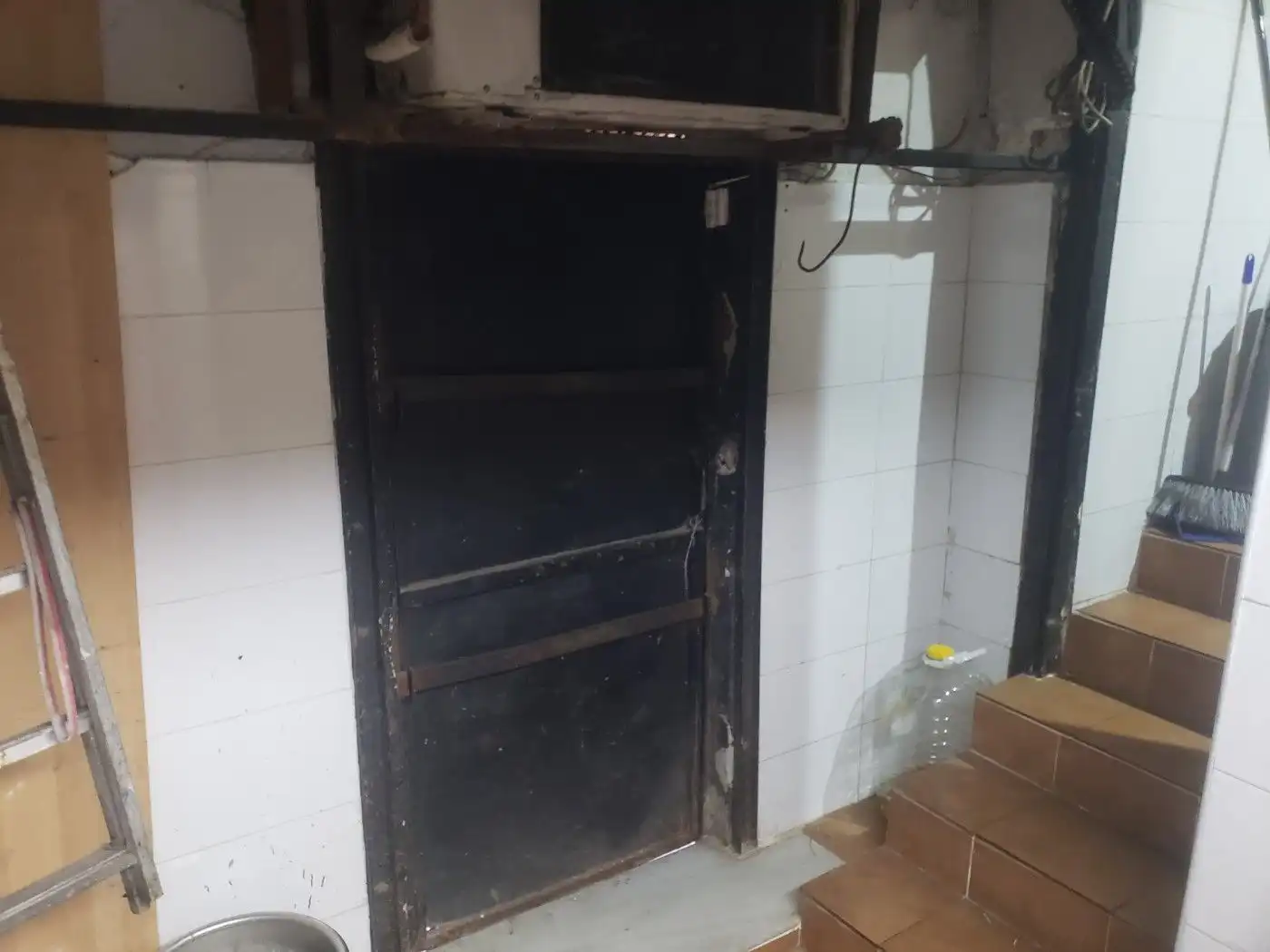 Business premises for transfer in Ciutat Vella, imagen 26