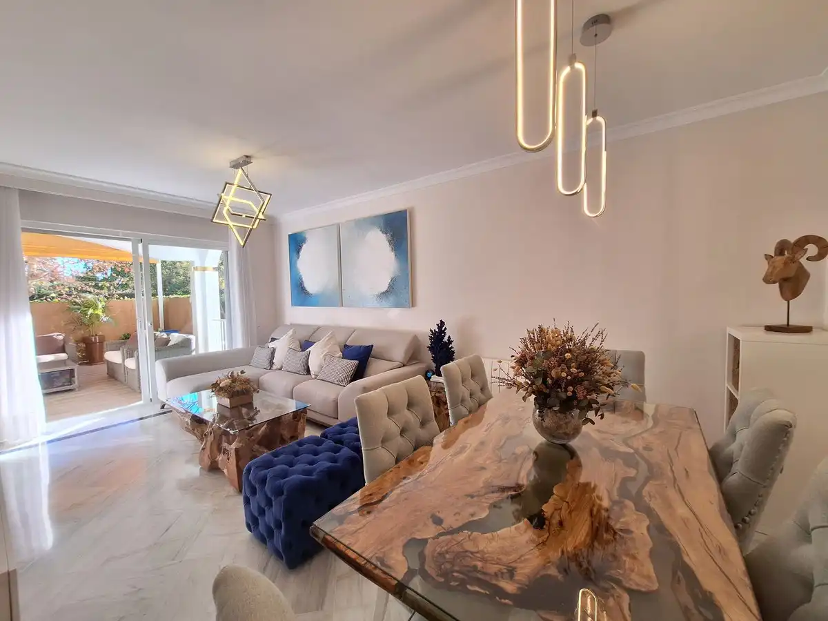 Apartament amb piscina en venda a Avenida Conde Rudi, imagen 18