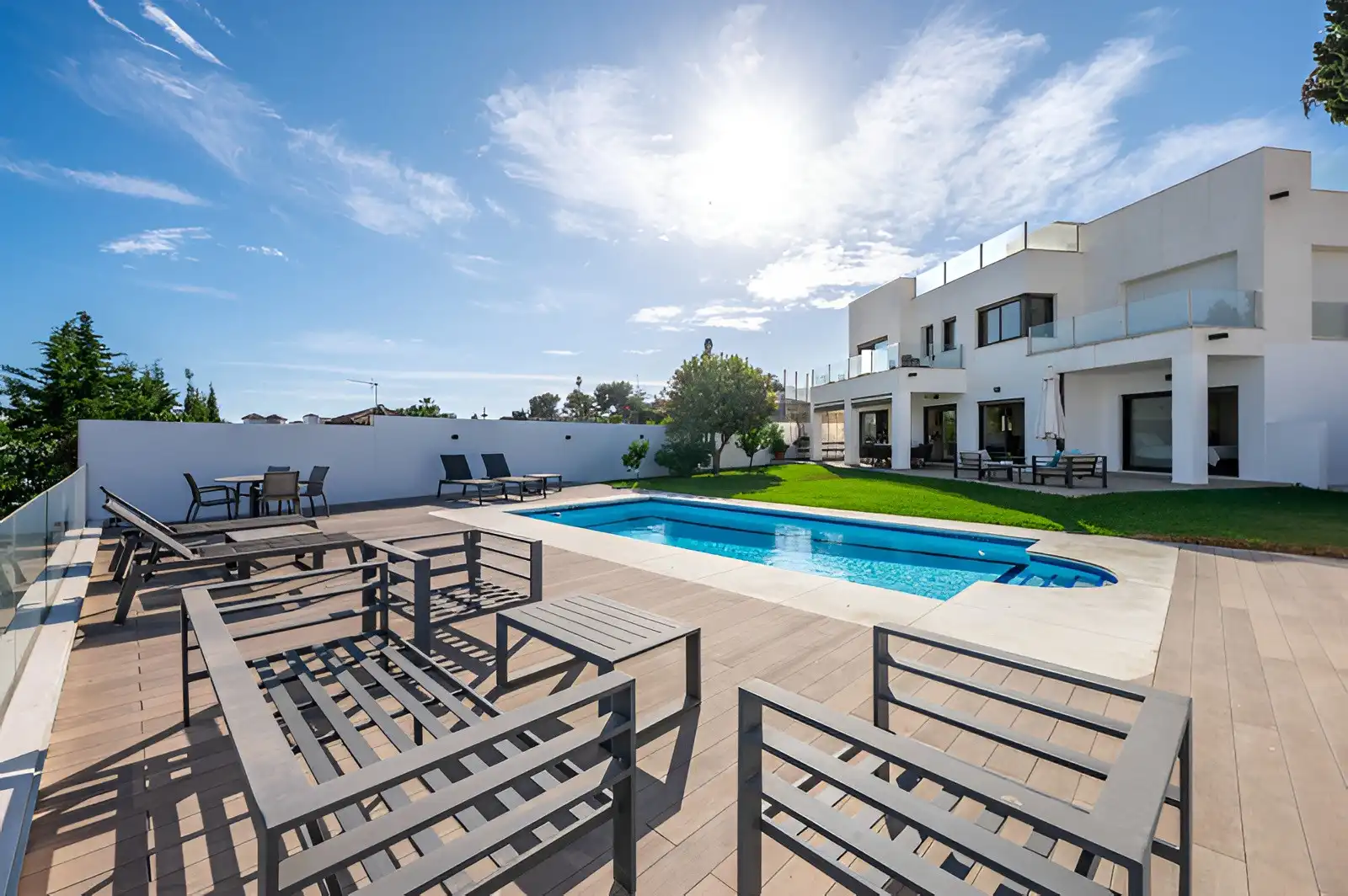 Casa con piscina in vendita a Nueva Andalucía, imagen 2