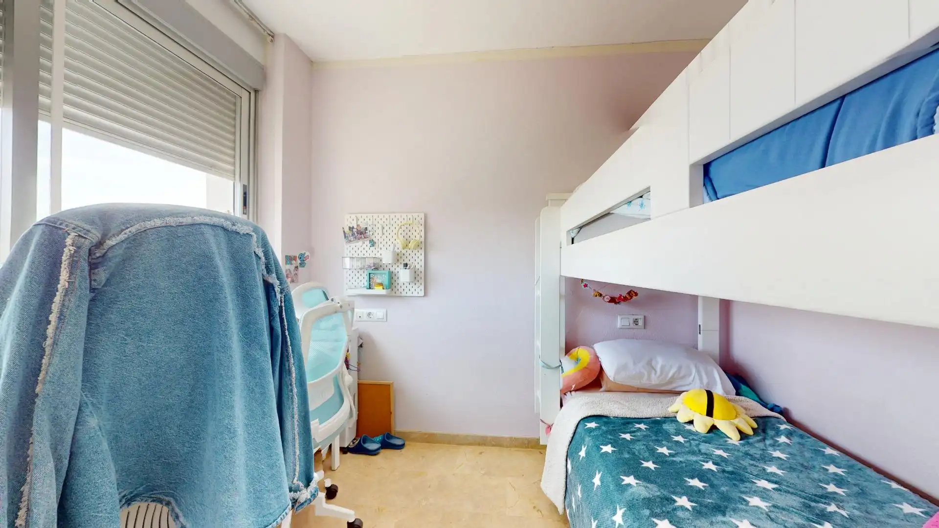Habitación de Piso en venta en Córdoba con Aire acondicionado, Calefacción y Amueblado