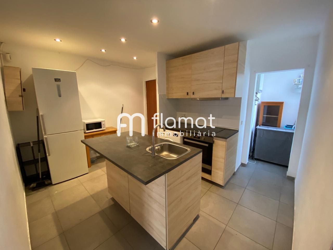 Piso en venta en Carrer del Cadí, El Turó de la Peira, Nou Barris