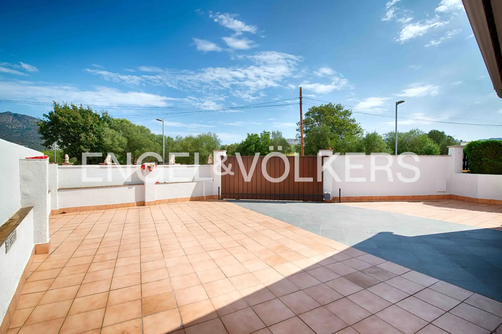 Villa mit Pool zum Verkauf in Carrer del Cadí, imagen 34