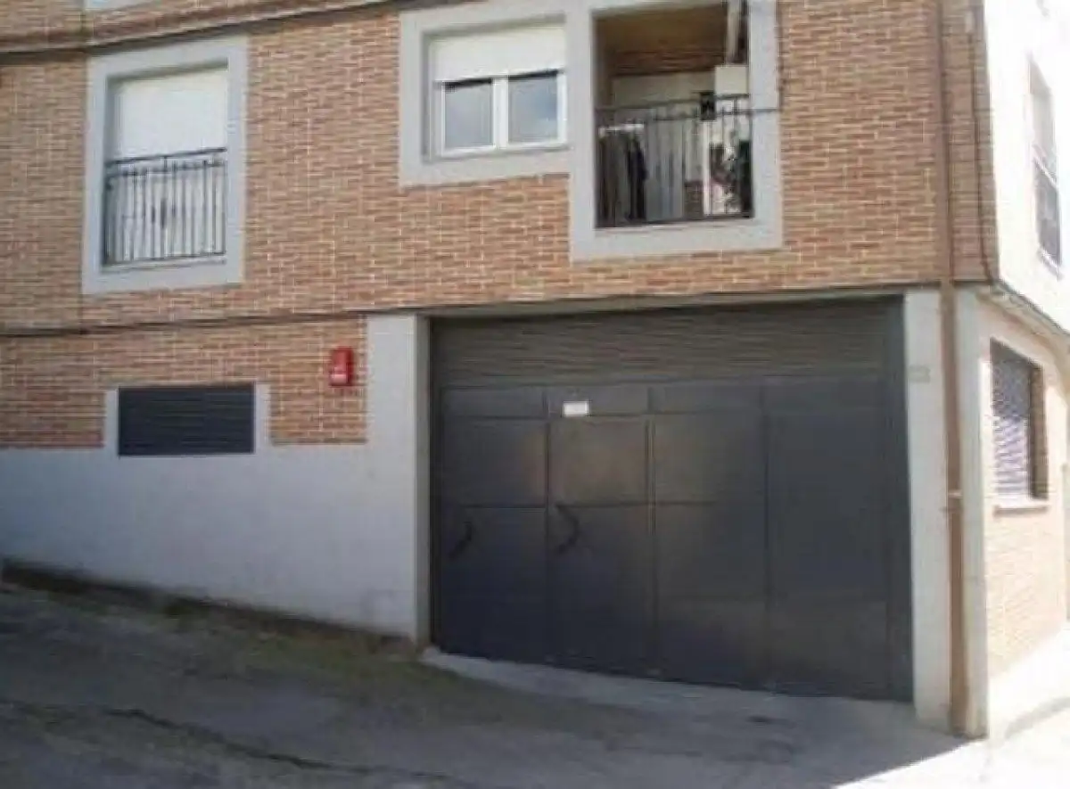Individuale in vendita a Alba de Tormes, imagen 3
