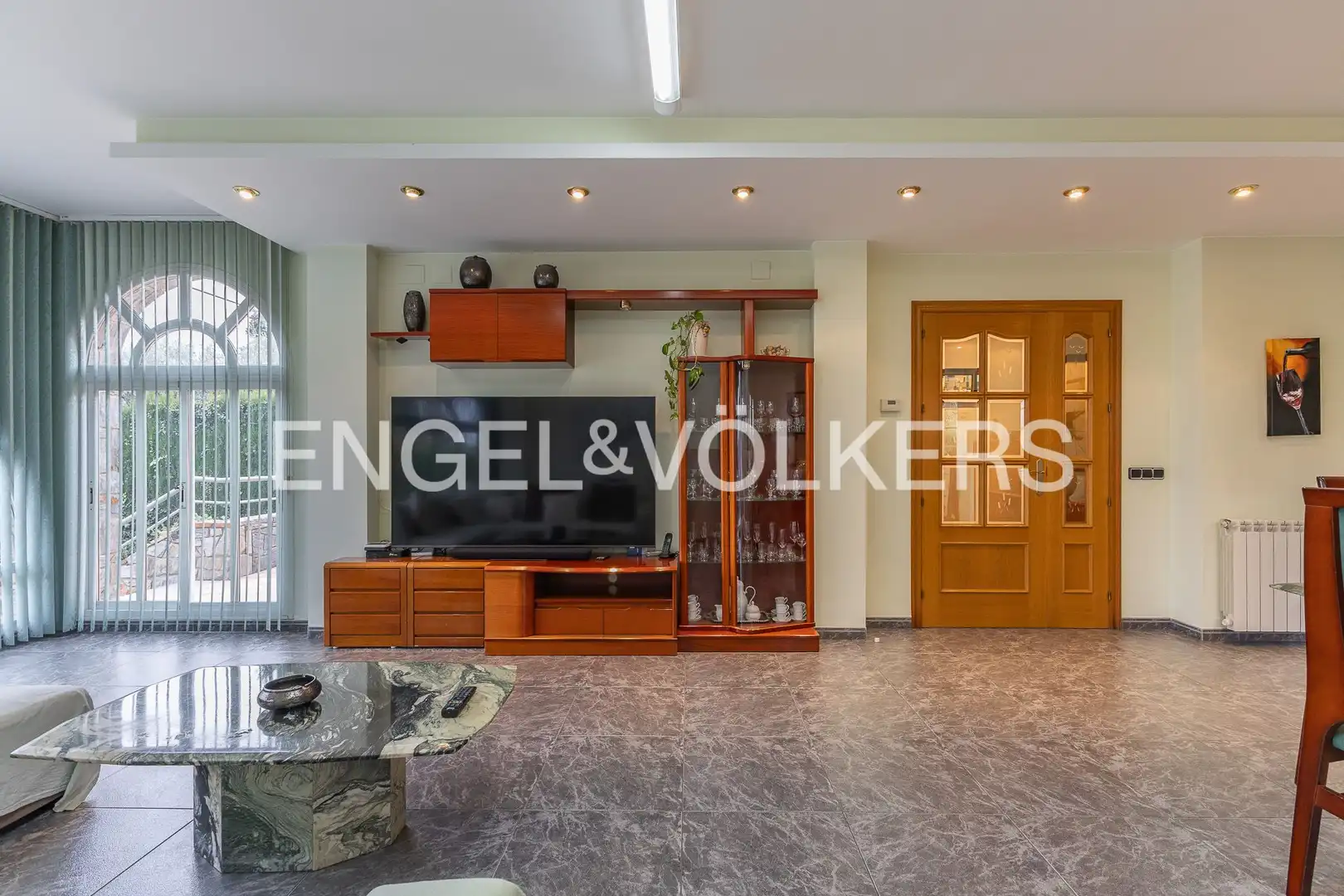 Sala d'estar de Casa o xalet en venda en Castellar del Vallès amb Aire condicionat, Calefacció i Jardí privat