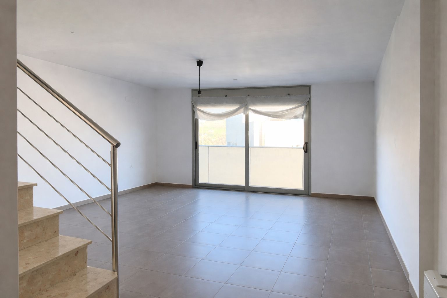 Sala d'estar de Dúplex en venda en Santpedor amb Parquet, Terrassa i Balcó