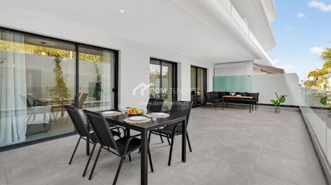 Foto 2 de Piso en venta en Playa Fañabé Alto, Adeje