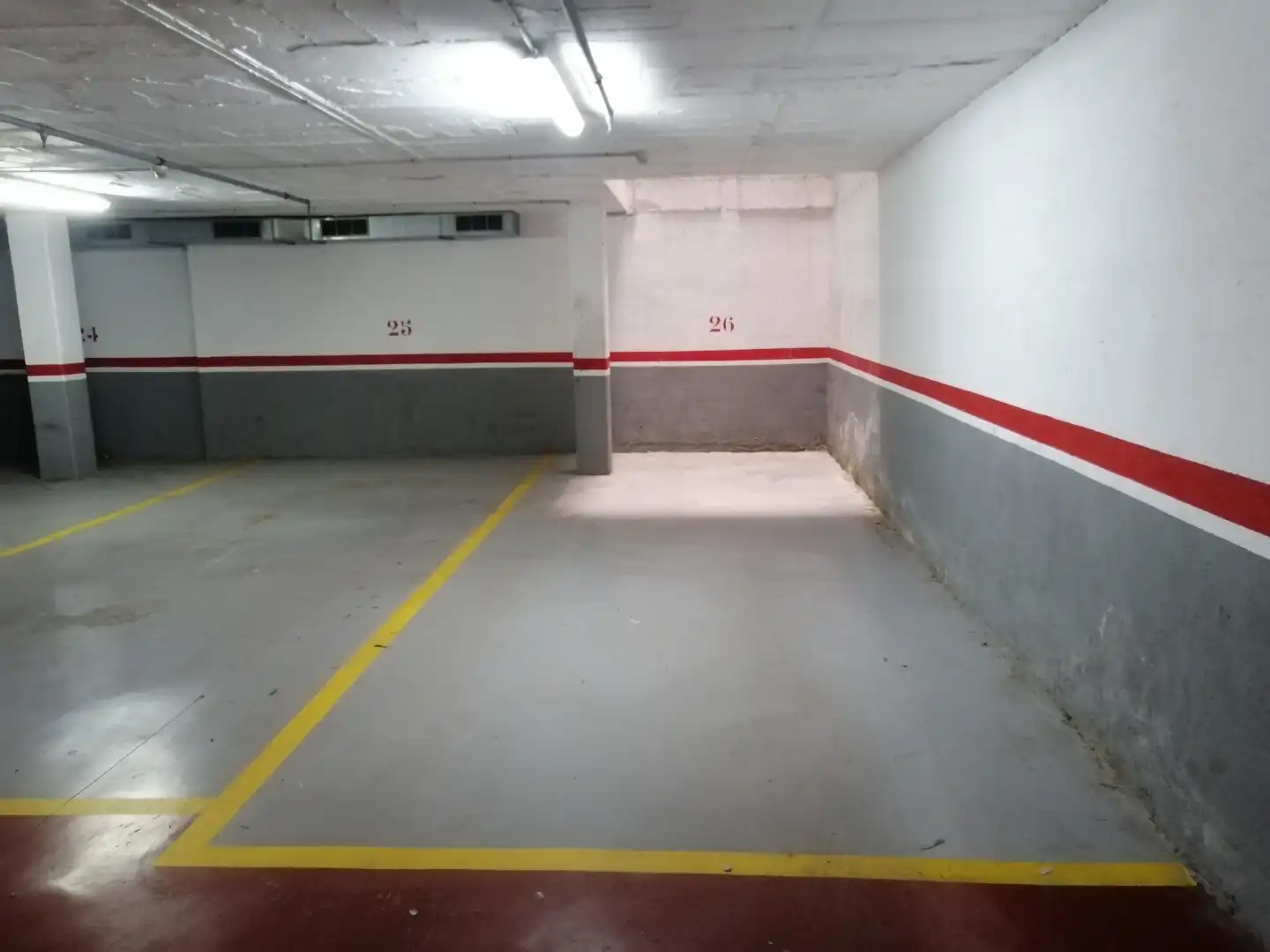 Aparcament de Garatge de lloguer en Badalona