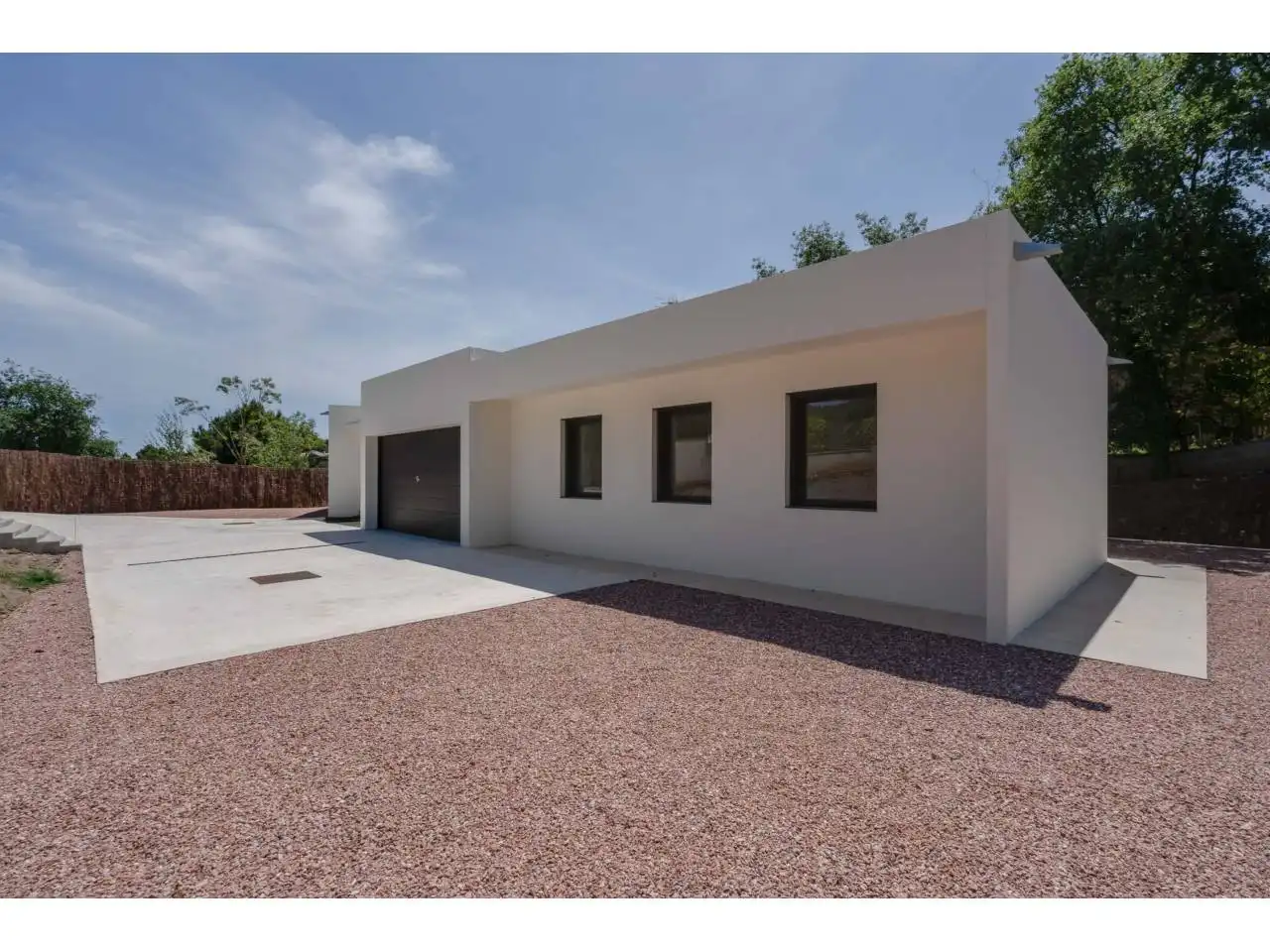 Vista exterior de Casa o xalet en venda en Matadepera amb Aire condicionat, Calefacció i Jardí privat