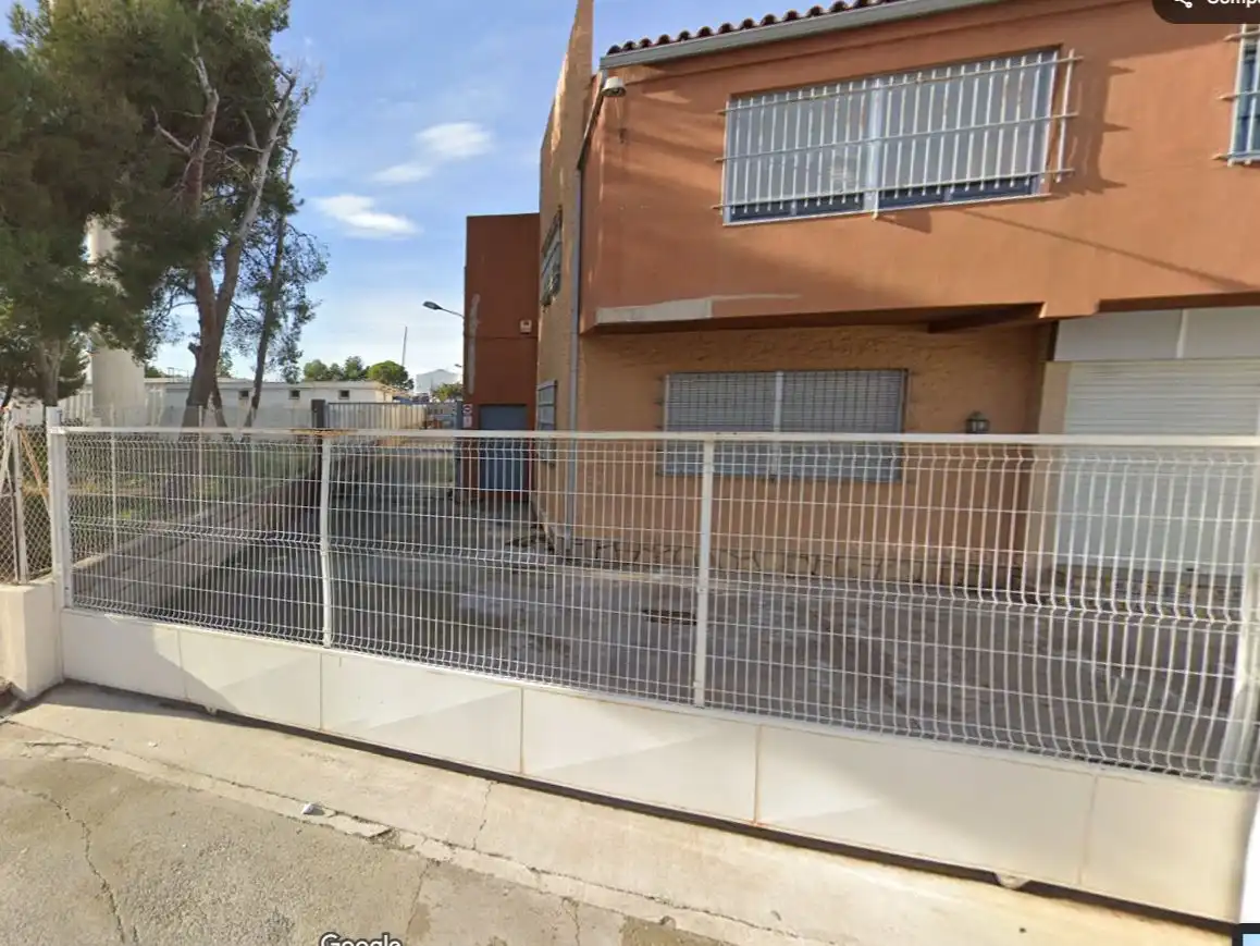 Vista exterior de Local de lloguer en Les Boqueres - Santa Quiteria
