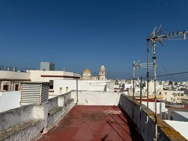 Vista exterior de Estudio en venta en Cádiz
