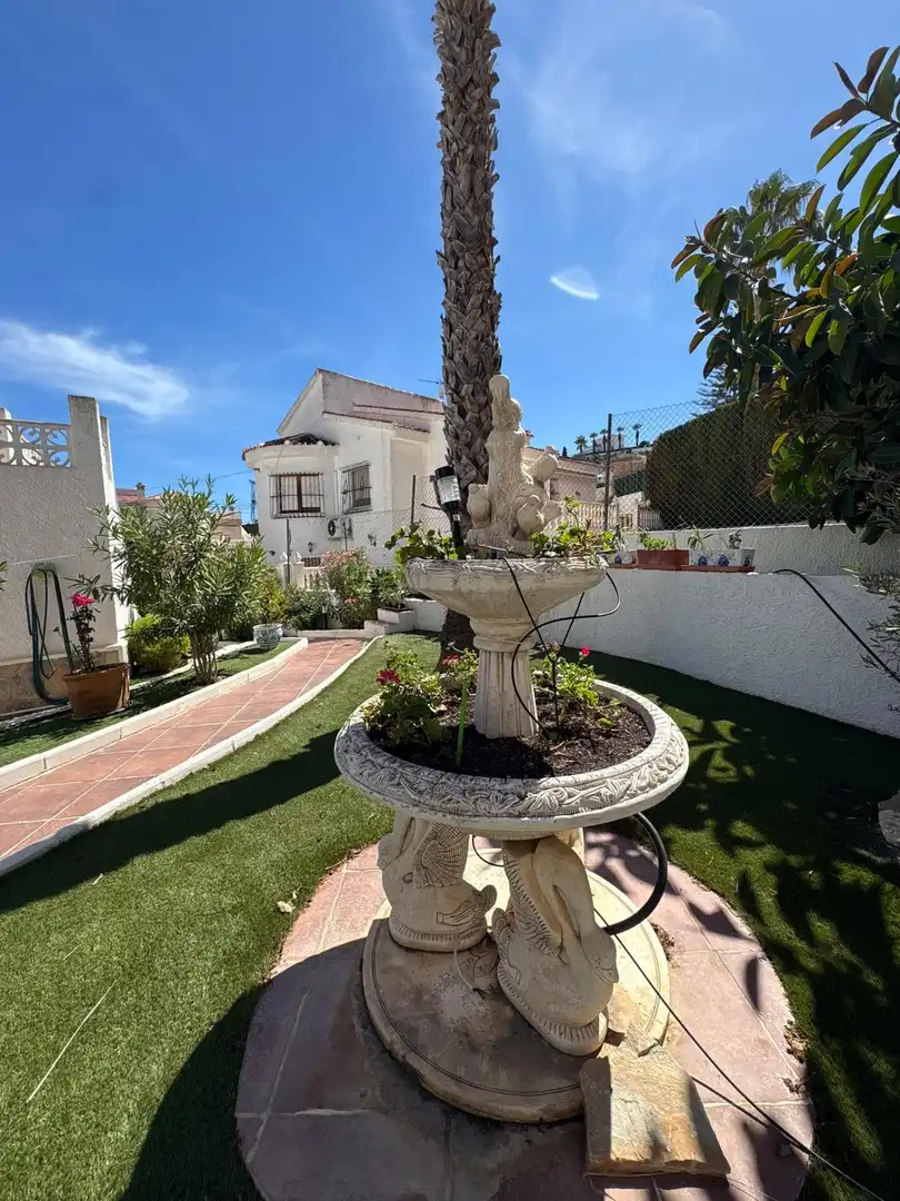 Jardí de Casa o xalet en venda en Rojales amb Aire condicionat, Calefacció i Jardí privat