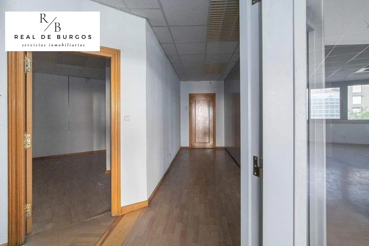 Office for rent in Valladolid  with Air Conditioner and Heating