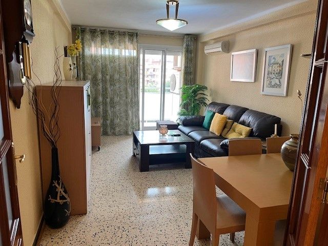 Living room of Flat for sale in  Tarragona Capital  with Air Conditioner, Furnished and Oven