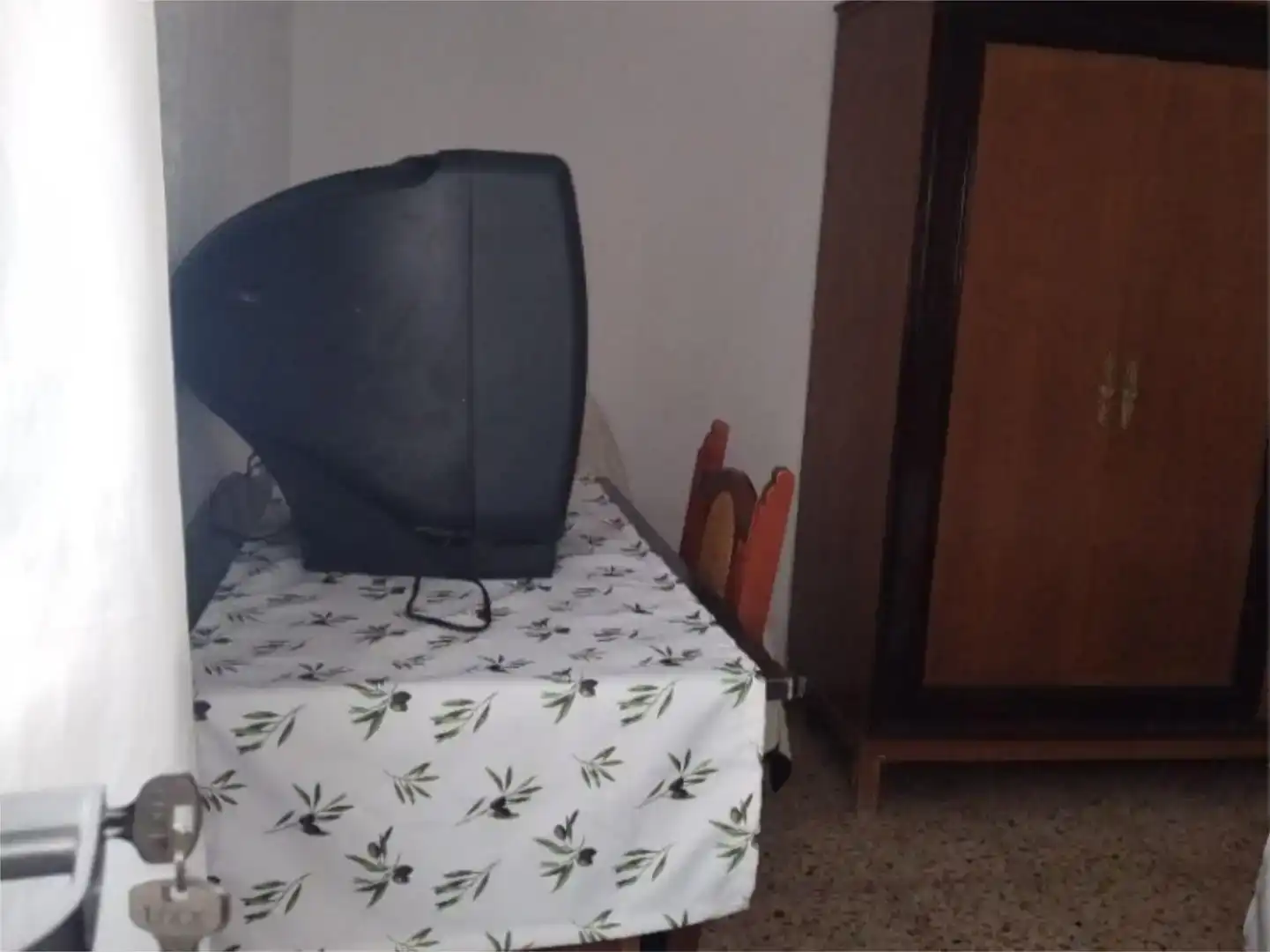Habitación de Piso para compartir en Tarragona con Amueblado, Horno y Lavadora