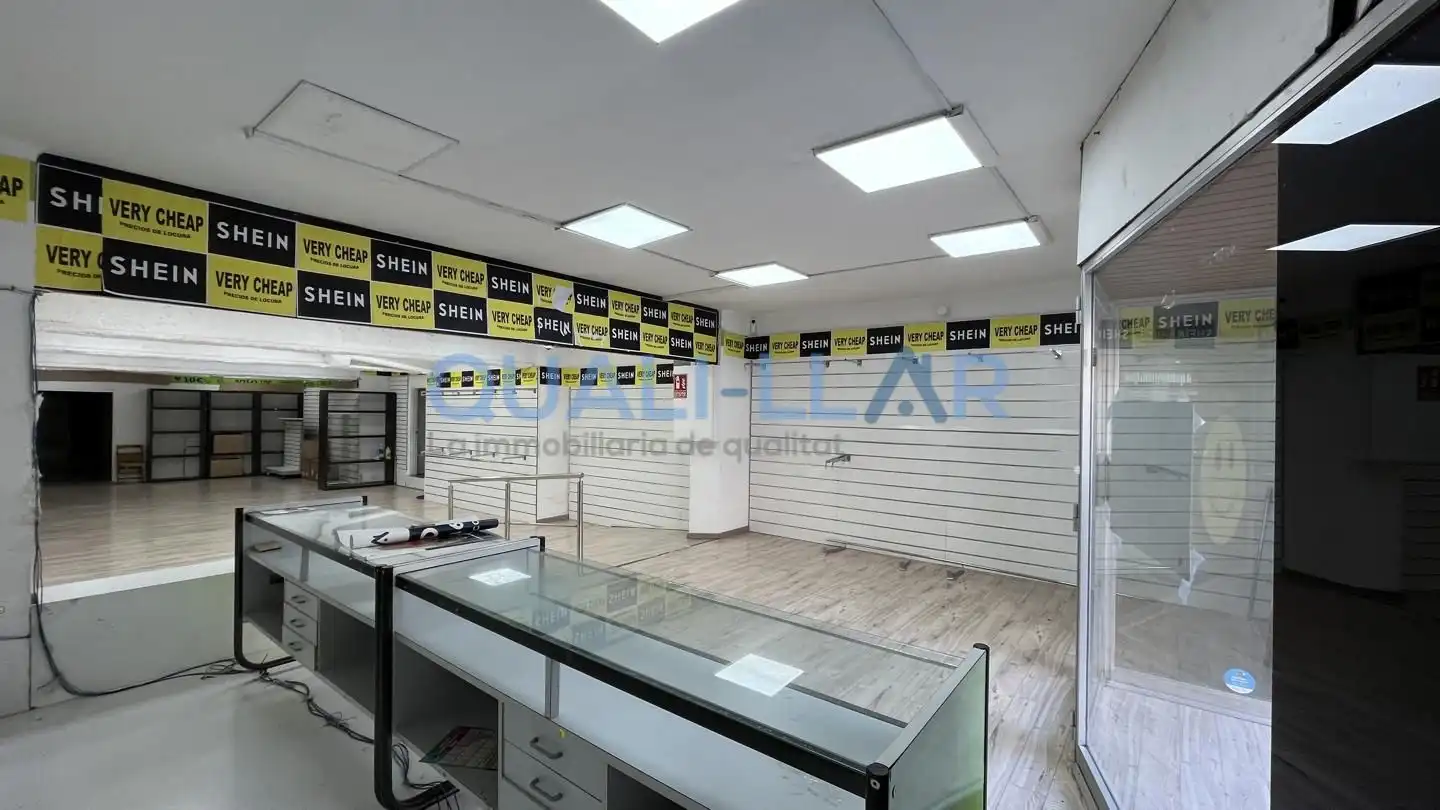 Geschaftsraum zum Verkauf in Sant Feliu de Llobregat mit Terrasse