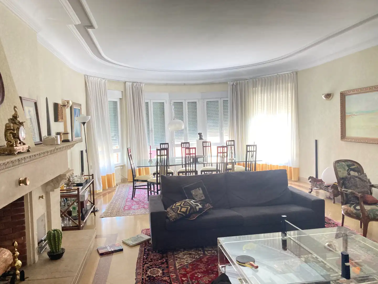 Sala de estar de Casa o chalet en venta en León Capital  con Calefacción, Jardín privado y Horno