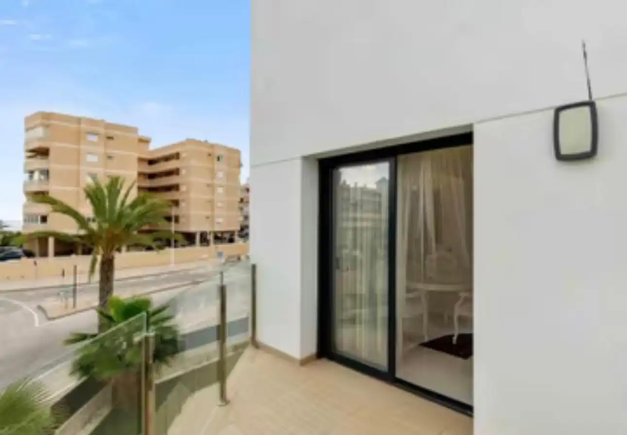Terrassa de Àtic de lloguer en Elche / Elx amb Aire condicionat, Calefacció i Terrassa