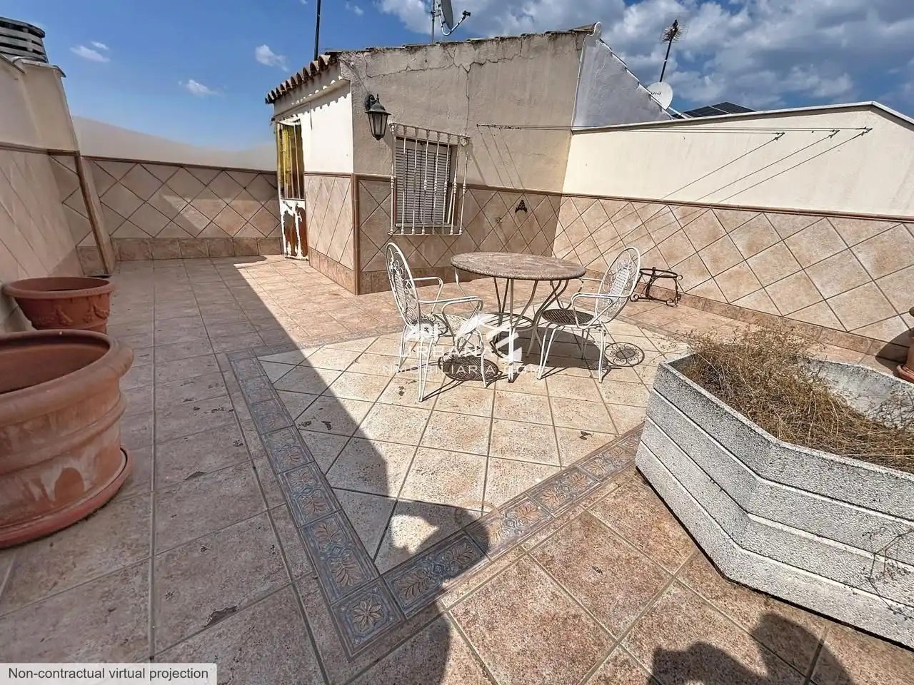 Terrassa de Casa o xalet en venda en Lucena amb Aire condicionat i Terrassa