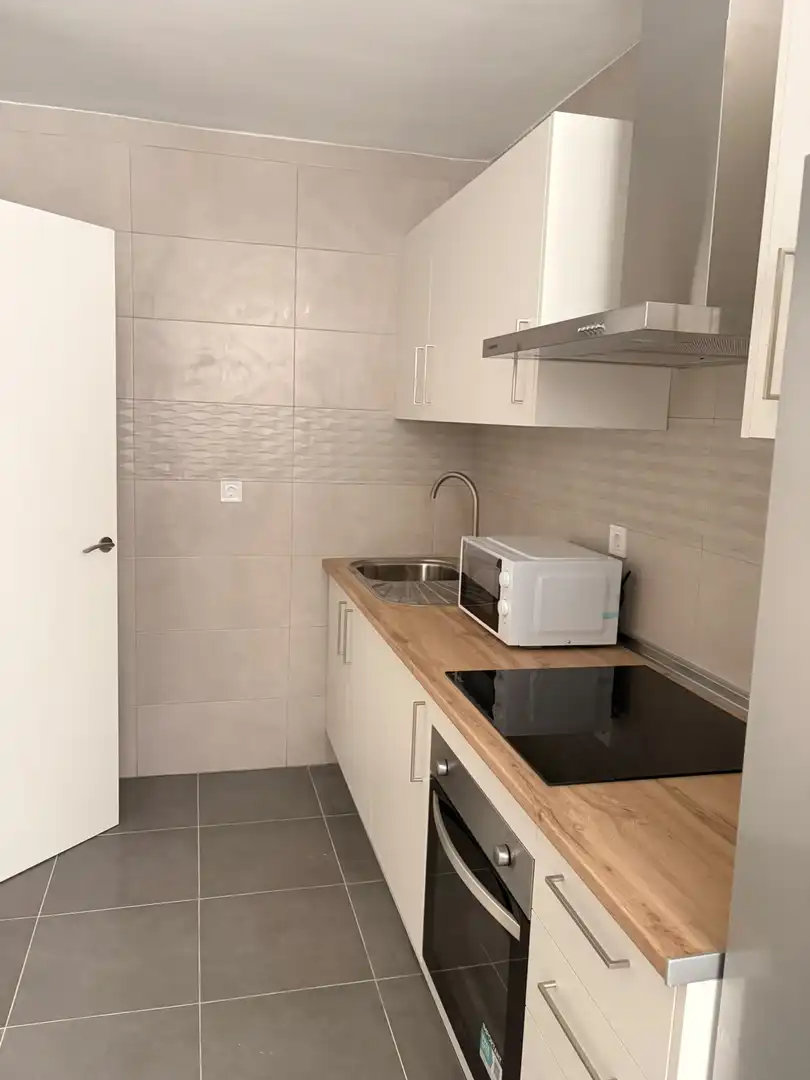 Kitchen of Flat for rent in Sevilla