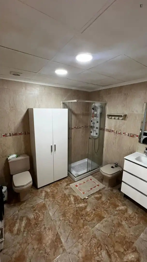 Bany de Casa o xalet de lloguer en Alicante / Alacant amb Aire condicionat, Moblat i Forn