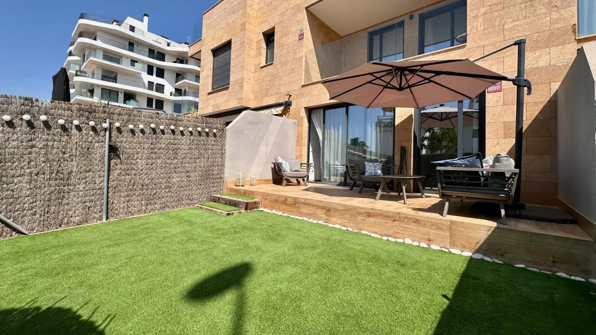 Terrassa de Dúplex de lloguer en Villajoyosa / La Vila Joiosa amb Aire condicionat, Calefacció i Jardí privat