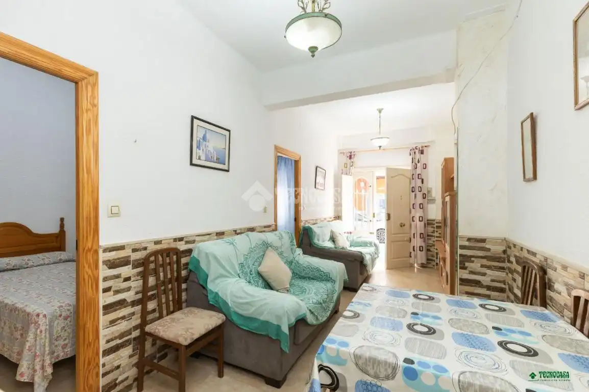 Sala d'estar de Pis en venda en Almería