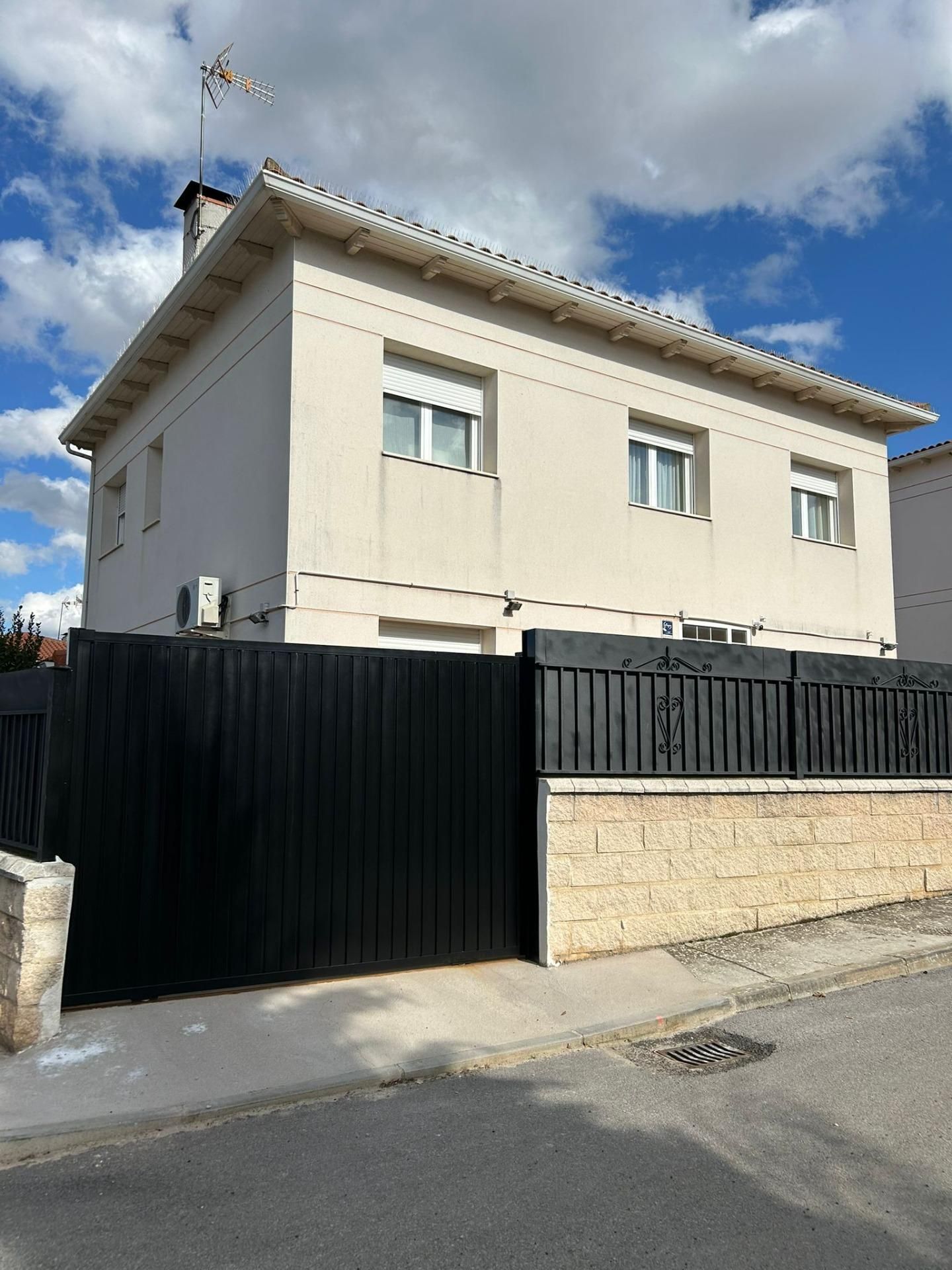 House or chalet for sale in Calle Zarzuela, Horche