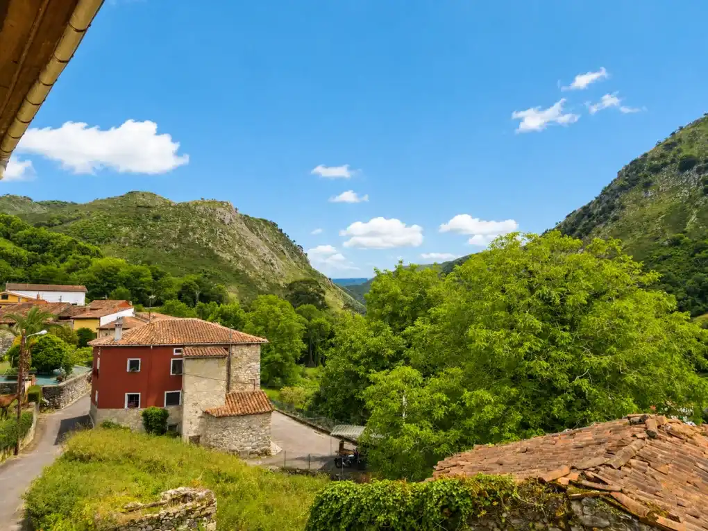 Vista exterior de Casa o chalet en venta en Llanes con Calefacción, Jardín privado y Terraza