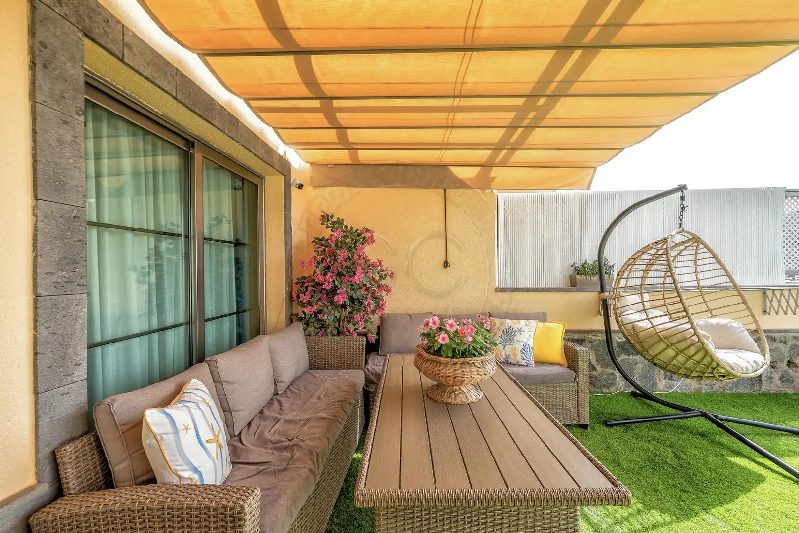 Terraza de Casa adosada de alquiler en Mogán con Aire acondicionado, Jardín privado y Terraza