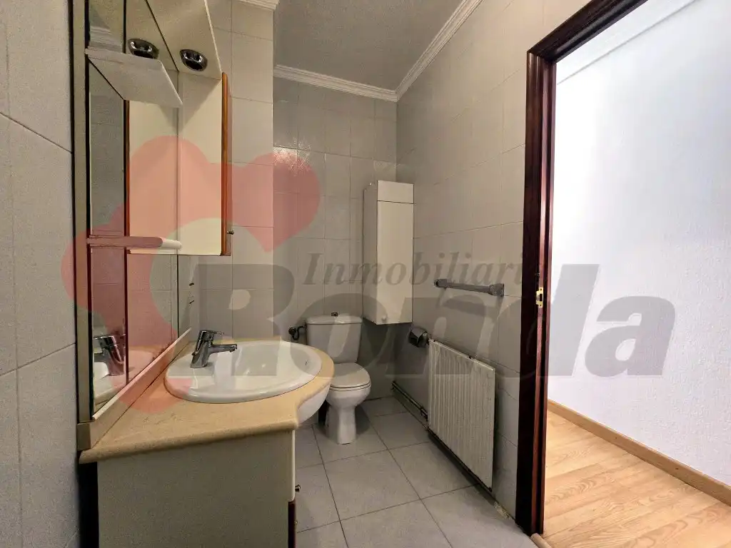 Dormitori de Casa o xalet en venda en Lugo