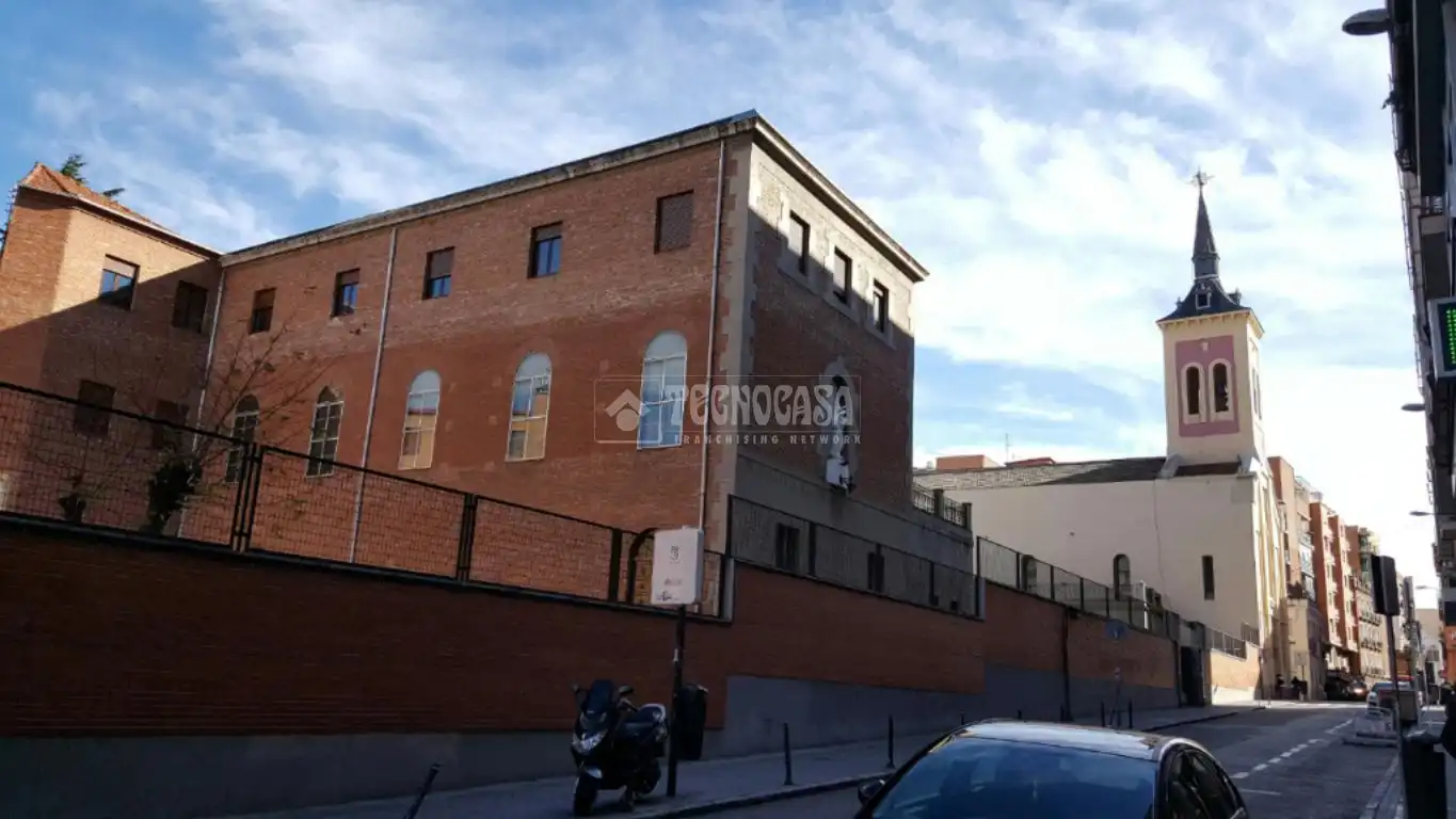 Außenansicht von Geschaftsraum zum Verkauf in Madrid mit Heizung