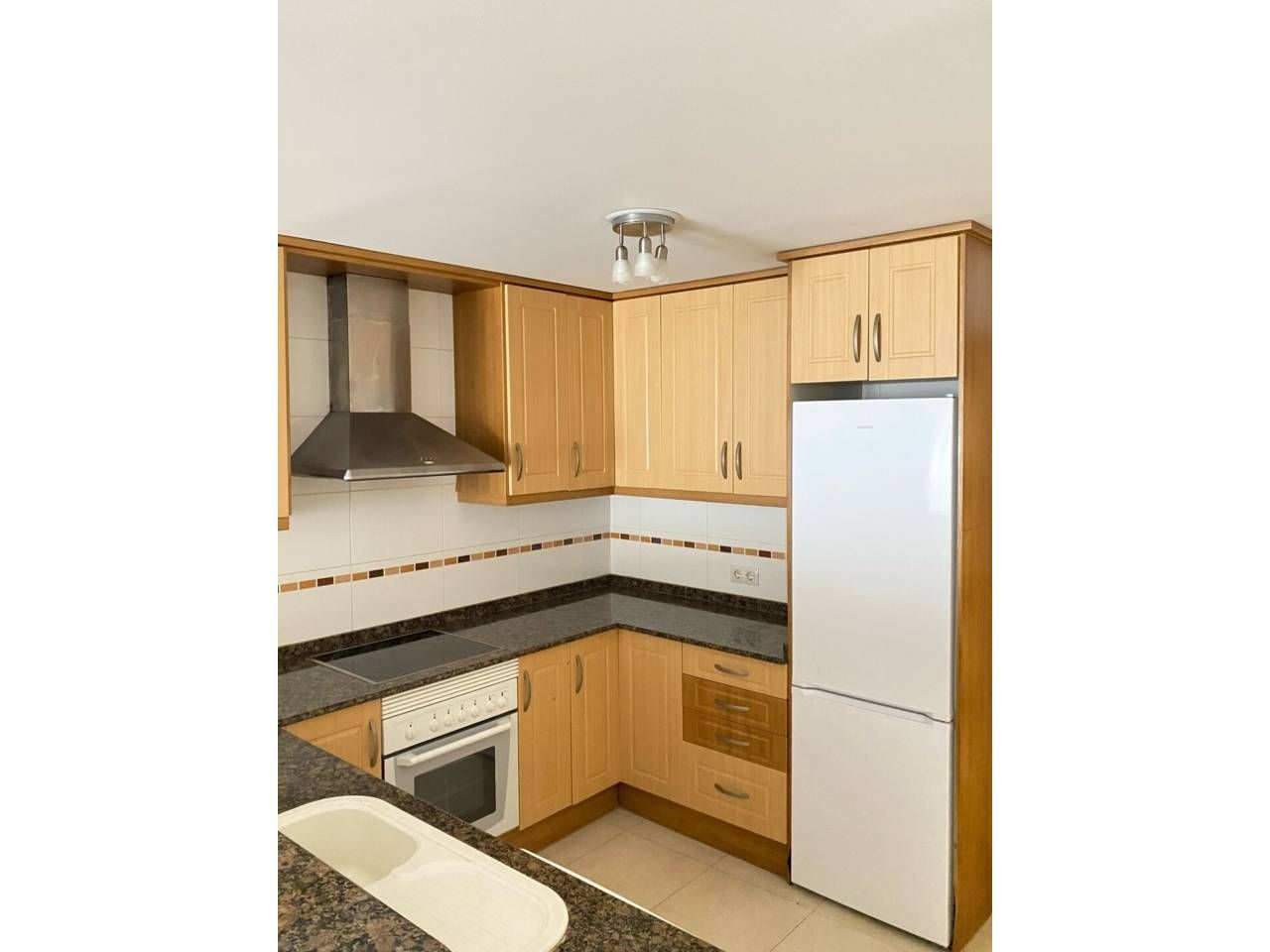 Kitchen of Flat for sale in Almazora / Almassora  with Air Conditioner, Furnished and Balcony