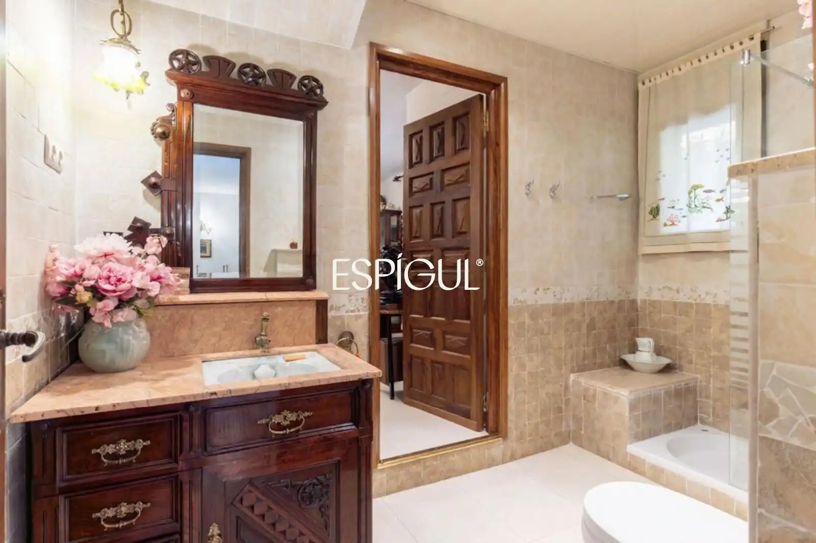 Baño de Casa o chalet de alquiler en Sant Cugat del Vallès con Aire acondicionado, Calefacción y Jardín privado